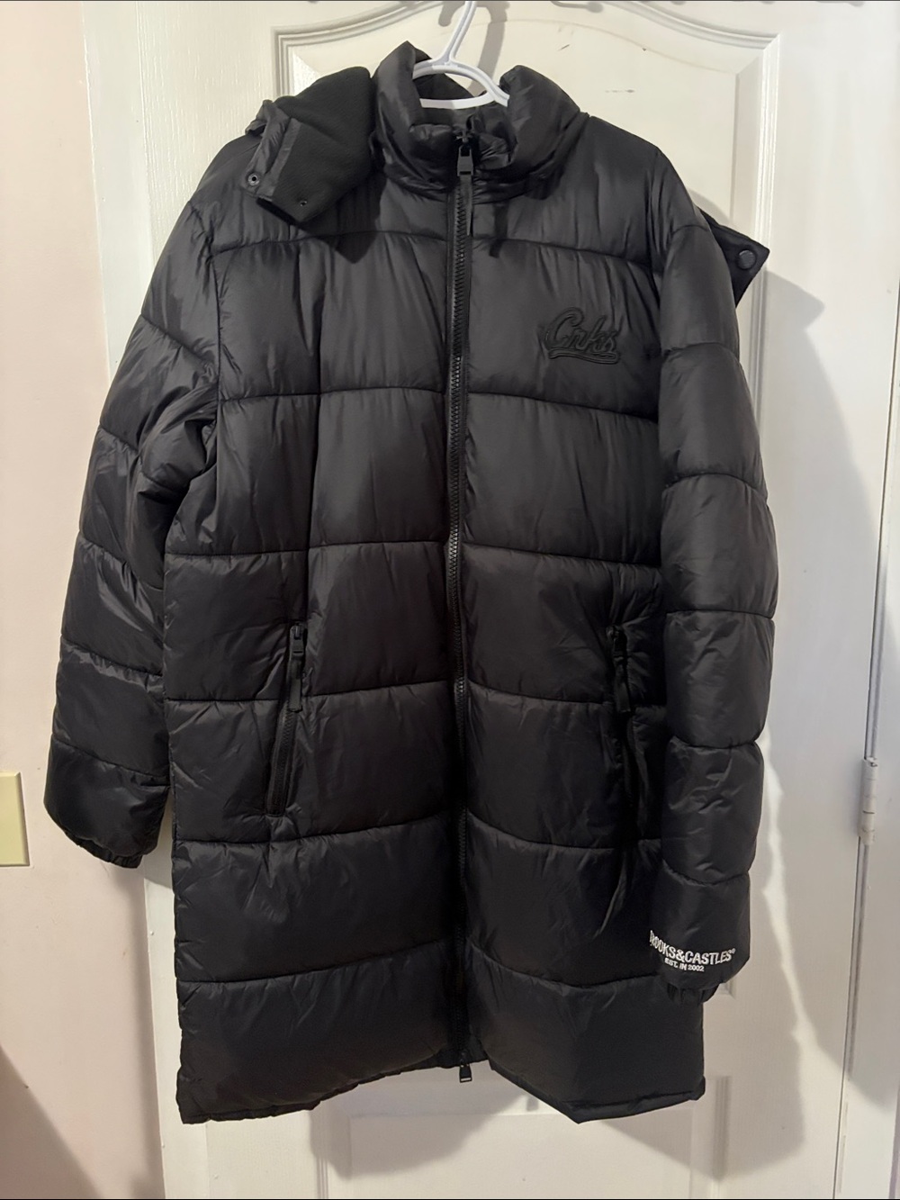 Crooks & Castles Script Puffer Jacket - Picture 8 of 8